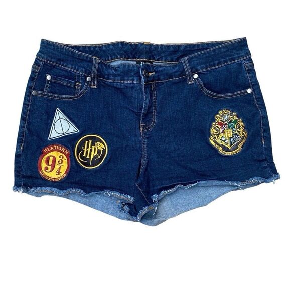 torrid Pants - Torrid Size 18 Harry Potter Blue Denim Cut Off Shorts w/ Patches Witchy Magic